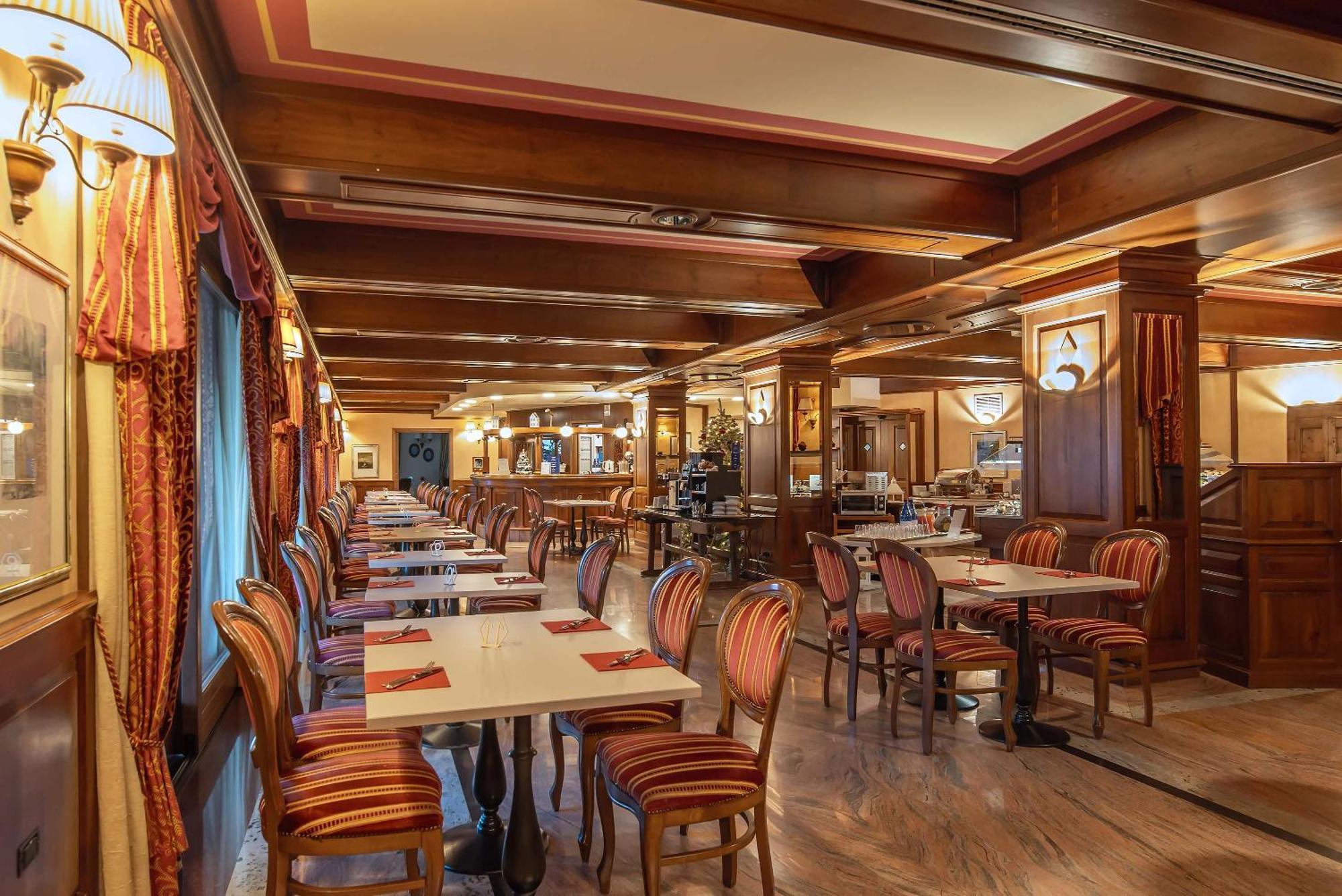 Отель Relais Du Foyer Шатийон Экстерьер фото