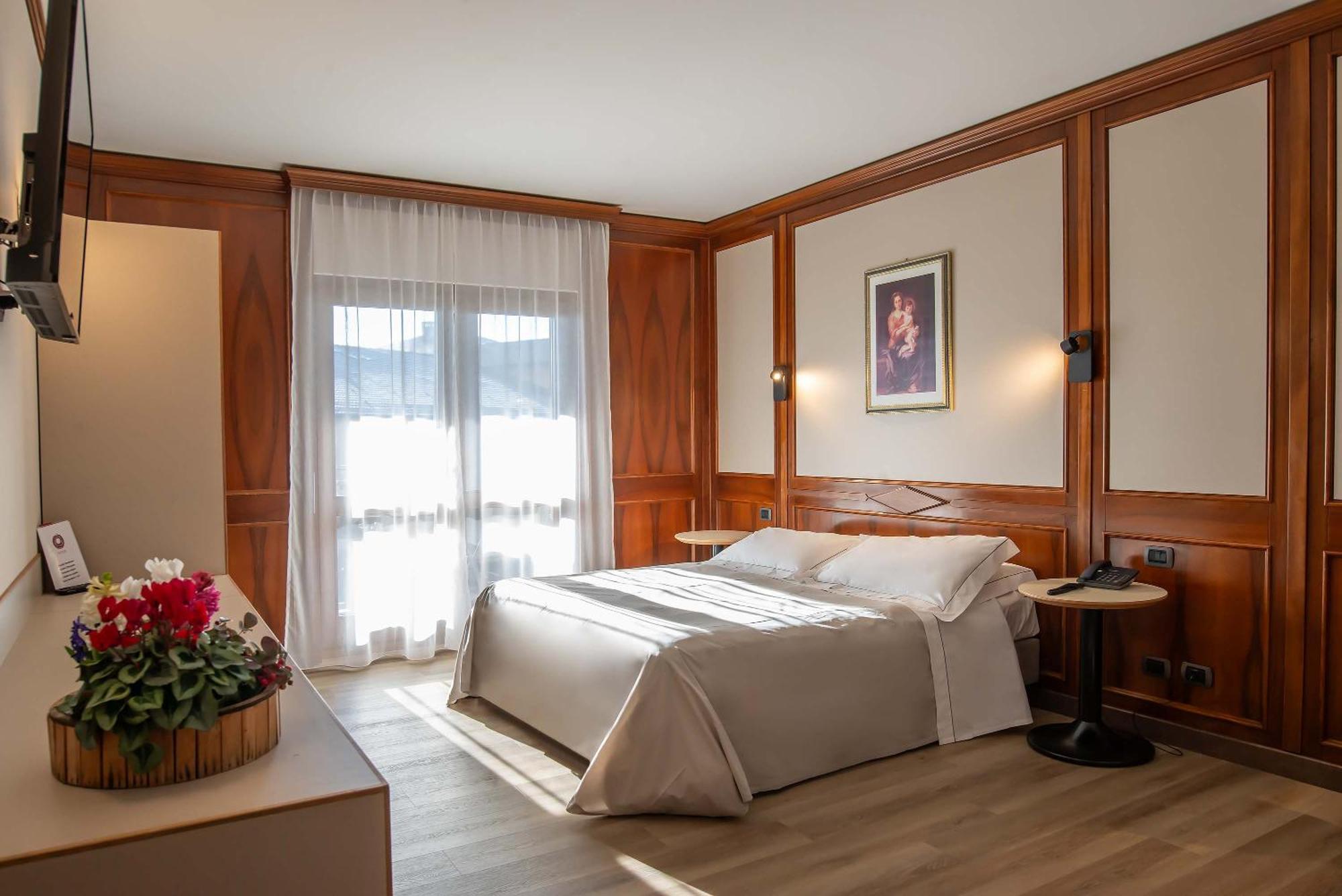 Отель Relais Du Foyer Шатийон Экстерьер фото